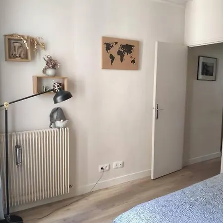 Deux Pieces Moderne Apartment
